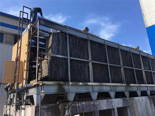 冷卻塔填料的使用時間都與哪些因素有關?