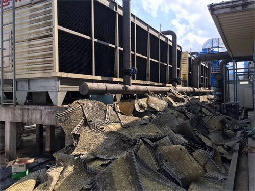 玻璃鋼冷卻塔減速機的主要部件與維護